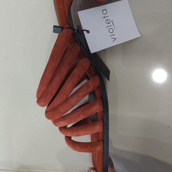 NIB Mango Strappy Mules sz 6 - Picture 9 of 10